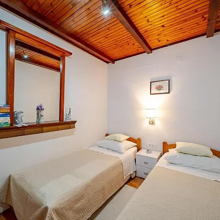 Jadranka By Guide * Vela Luka